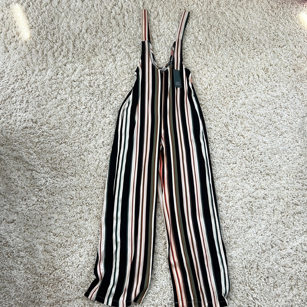NEVER WORN overalls / jumpsuit